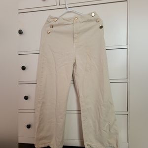 Zara Cropped Wide Legged Button Jeans (Size 4)